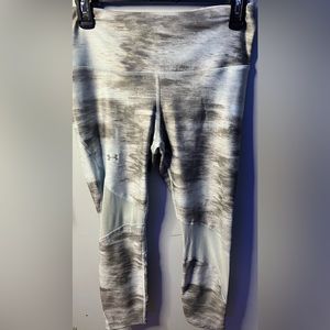 Under Armour compression workout pants